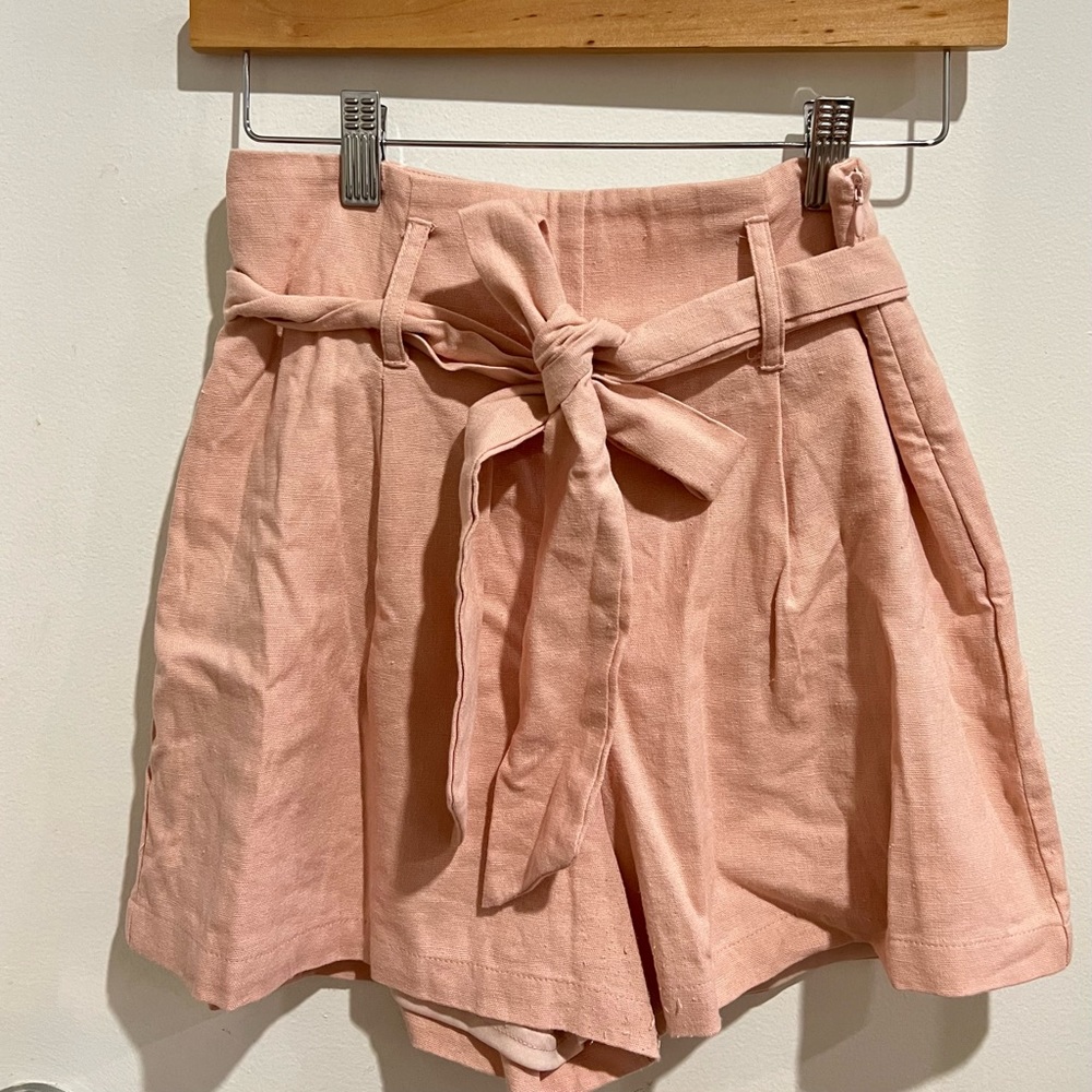STOLEN HEARTS Shorts